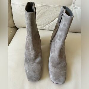 Vince suede ankle boots. Leather lining, leather sole. Sz8.5